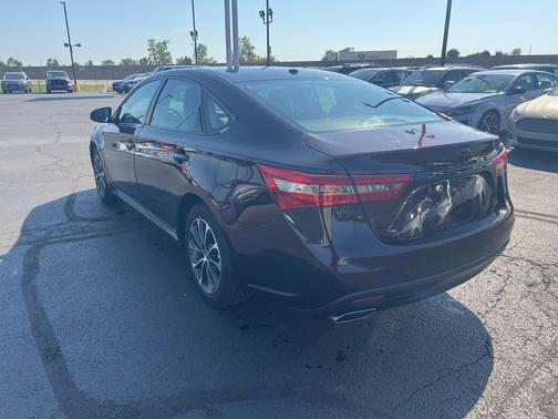 2017 Toyota Avalon XLE