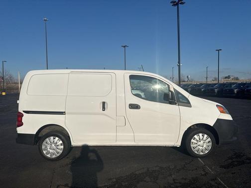 2021 Nissan NV200 S