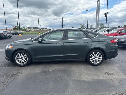 2015 Ford Fusion SE