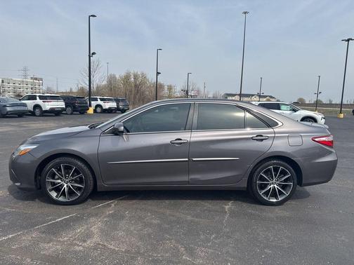 2015 Toyota Camry XLE