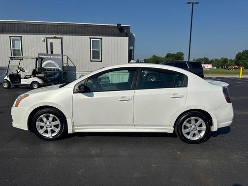 Aspen White 2012 Nissan Sentra 2.0 SR