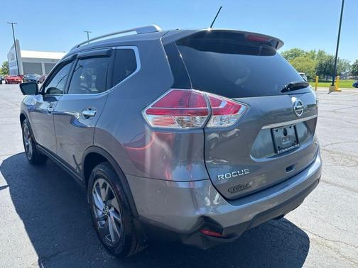 Gun Metallic 2016 Nissan Rogue SL