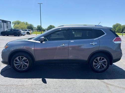 Gun Metallic 2016 Nissan Rogue SL