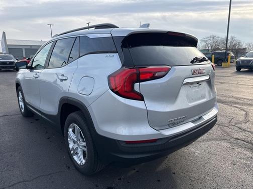 2021 GMC Terrain SLE