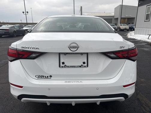 2024 Nissan Sentra SV