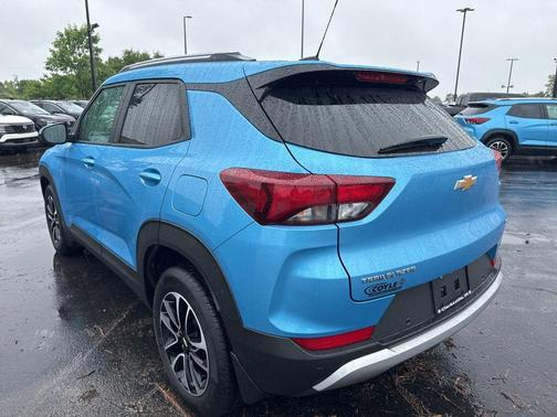 Marina Blue 2025 Chevrolet Trailblazer LT