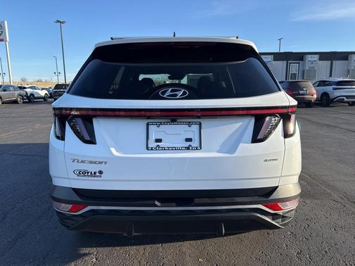 2022 Hyundai TUCSON SEL