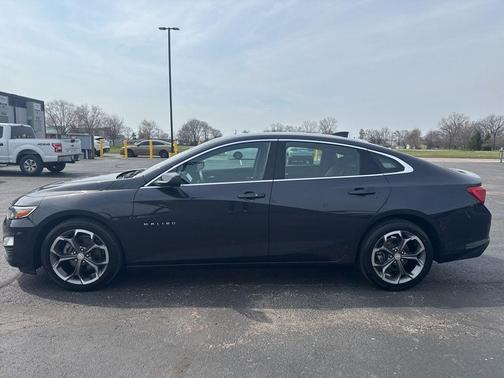 Dark Ash Metallic 2023 Chevrolet Malibu LT