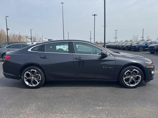 Dark Ash Metallic 2023 Chevrolet Malibu LT
