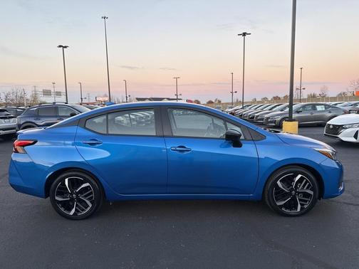 2024 Nissan Versa 1.6 SR