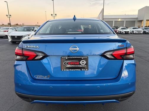 2024 Nissan Versa 1.6 SR