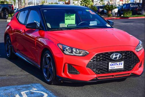 2020 Hyundai Veloster Base