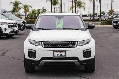 White 2019 Land Rover Range Rover Evoque SE