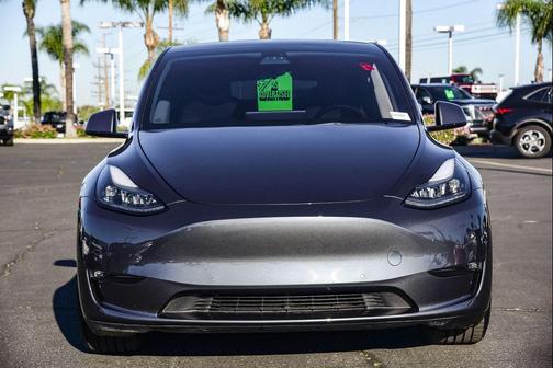 2022 Tesla Model Y Performance Dual Motor All-Wheel Drive