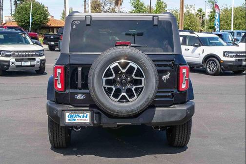 Shadow Black 2026 Ford Bronco Outer Banks
