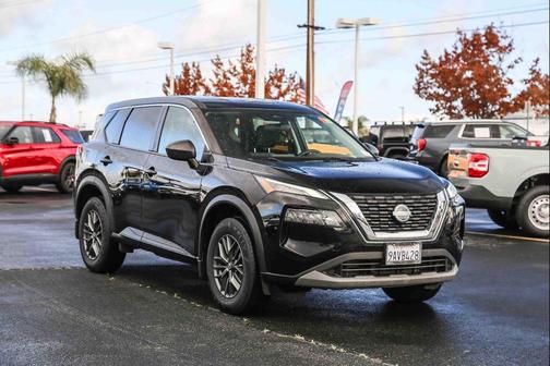 2022 Nissan Rogue S