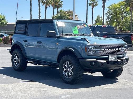 2022 Ford Bronco Badlands