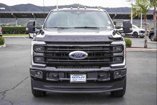 2026 Ford F-250 Platinum