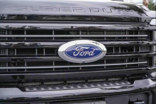 2026 Ford F-250 Platinum