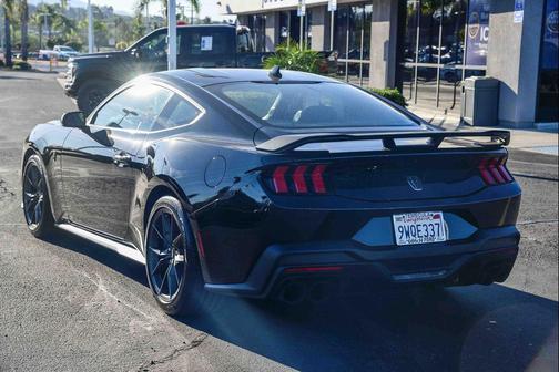2025 Ford Mustang Dark Horse Fastback