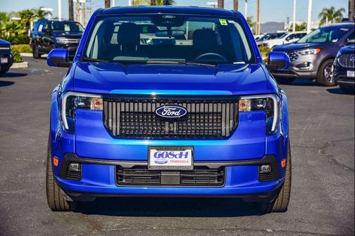 2026 Ford Maverick Lobo Standard