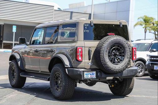Marsh Gray 2026 Ford Bronco Outer Banks
