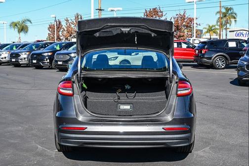 2020 Ford Fusion Plug-In Hybrid Titanium