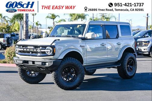2025 Ford Bronco Outer Banks