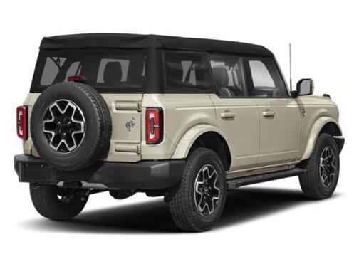 Desert Sand 2026 Ford Bronco Outer Banks