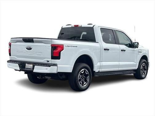 2023 Ford F-150 Lightning XLT