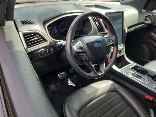 Rapid Red Metallic Tinted Clearcoat 2021 Ford Edge ST Line