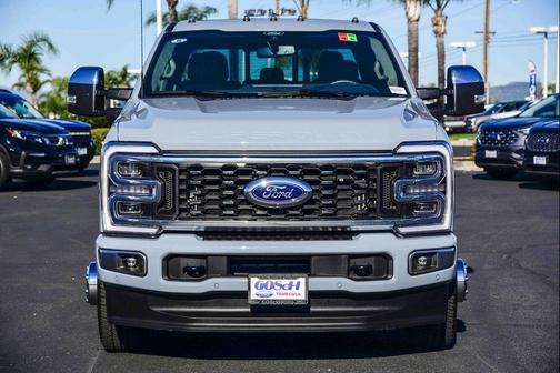 2025 Ford F-350 Platinum