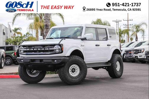 Oxford White 2026 Ford Bronco Outer Banks