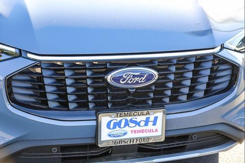 2025 Ford Escape PHEV SE