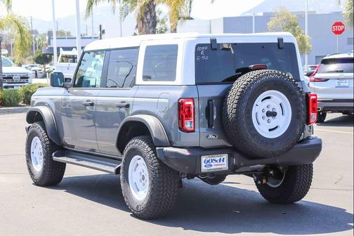 Carbonized Gray Metallic 2026 Ford Bronco Heritage Edition