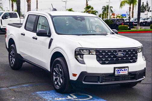 Oxford White 2026 Ford Maverick XLT