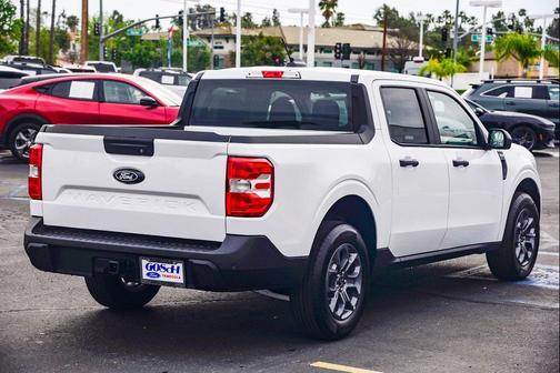 Oxford White 2026 Ford Maverick XLT