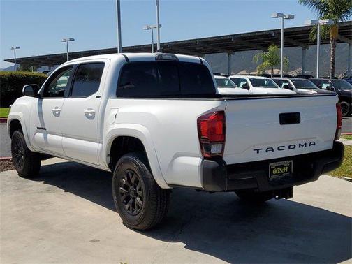 Super White 2019 Toyota Tacoma SR5