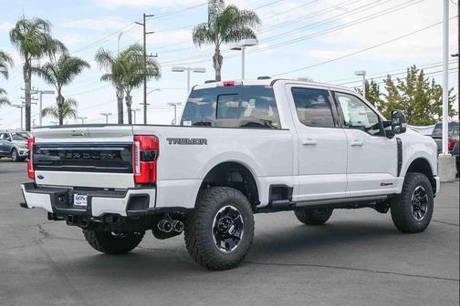 2026 Ford F-350 Platinum