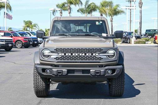 2026 Ford Bronco Badlands