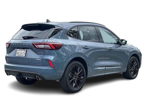 2024 Ford Escape ST-Line Elite