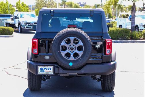 Shadow Black 2026 Ford Bronco Big Bend