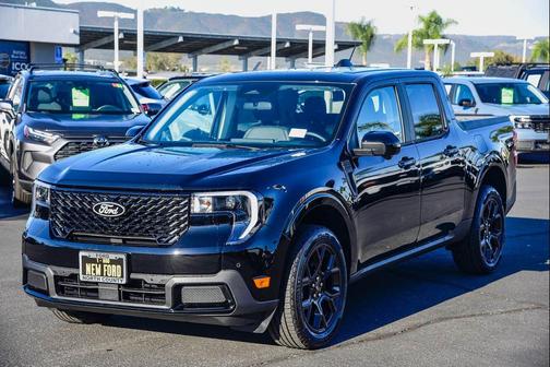 2025 Ford Maverick Lariat