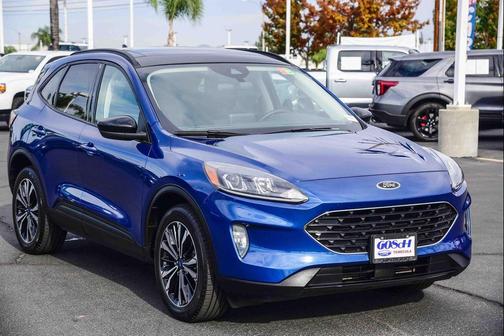 2022 Ford Escape SEL