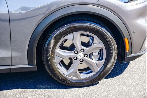 2023 Ford Mustang Mach-E Select