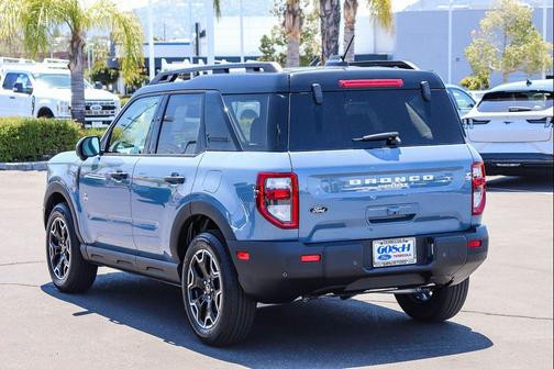 Azure Gray Metallic Tri-Coat 2026 Ford Bronco Sport Outer Banks
