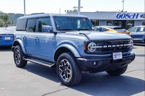 Azure Gray Metallic 2025 Ford Bronco Outer Banks