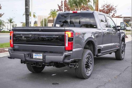 2026 Ford F-250 Platinum