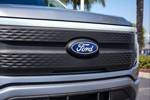 Iconic Silver Metallic 2024 Ford F-150 Lightning XLT