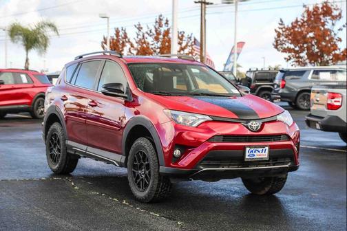 2018 Toyota RAV4 Adventure